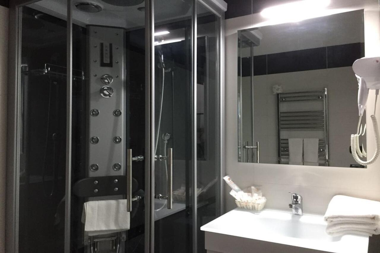 נאפולי Mb95 - Mezzocannone Luxurious Bed&Breakfast מראה חיצוני תמונה