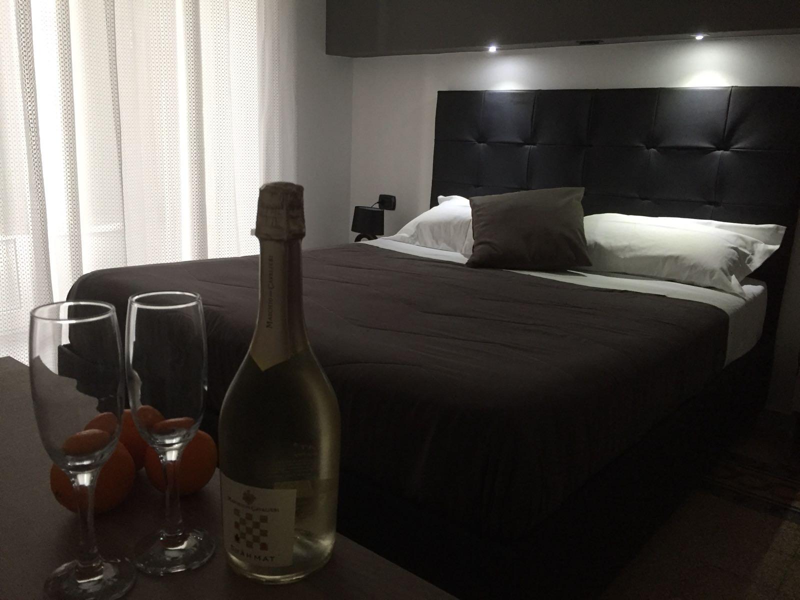נאפולי Mb95 - Mezzocannone Luxurious Bed&Breakfast מראה חיצוני תמונה