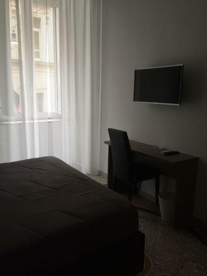נאפולי Mb95 - Mezzocannone Luxurious Bed&Breakfast מראה חיצוני תמונה