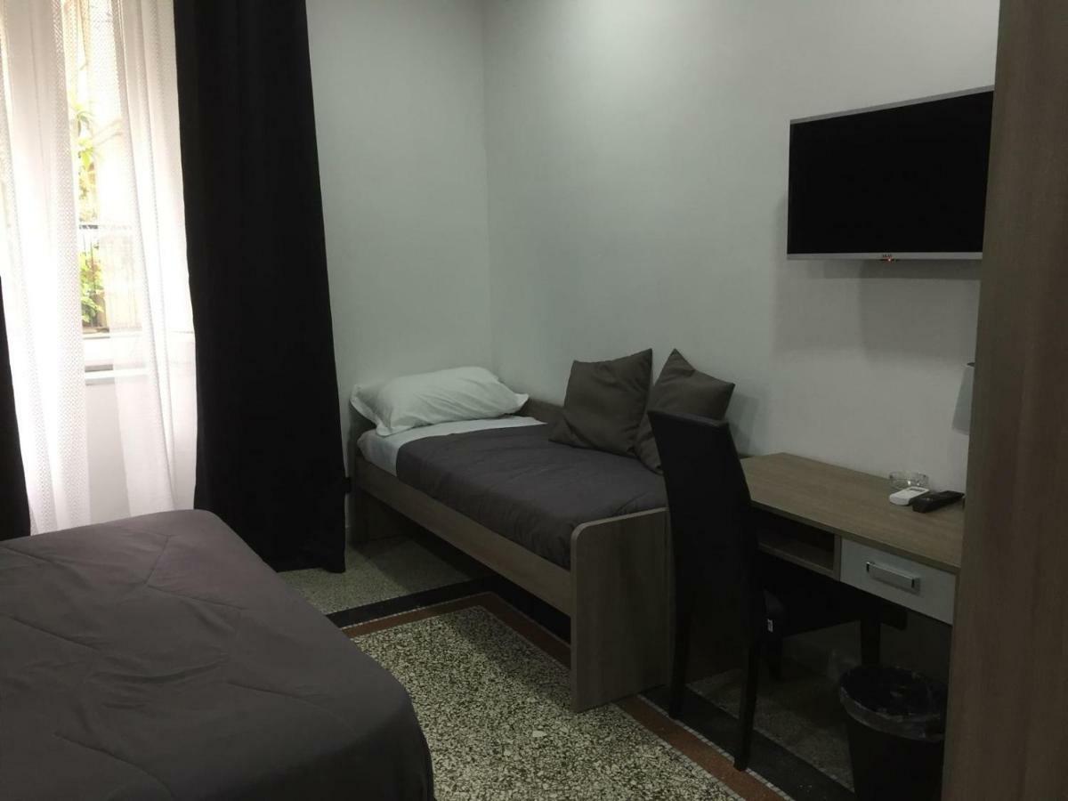 נאפולי Mb95 - Mezzocannone Luxurious Bed&Breakfast מראה חיצוני תמונה