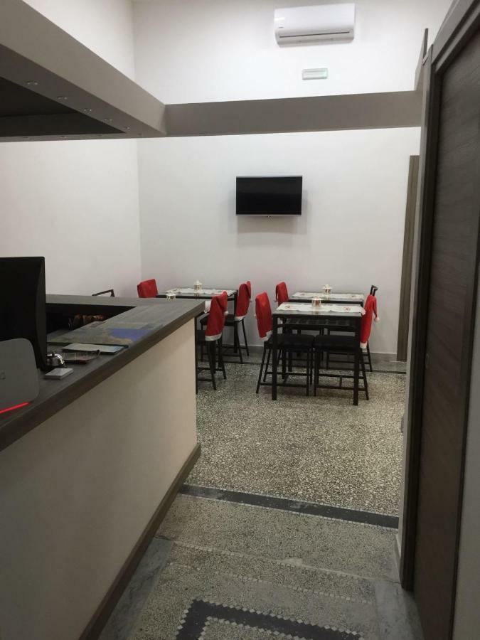 נאפולי Mb95 - Mezzocannone Luxurious Bed&Breakfast מראה חיצוני תמונה