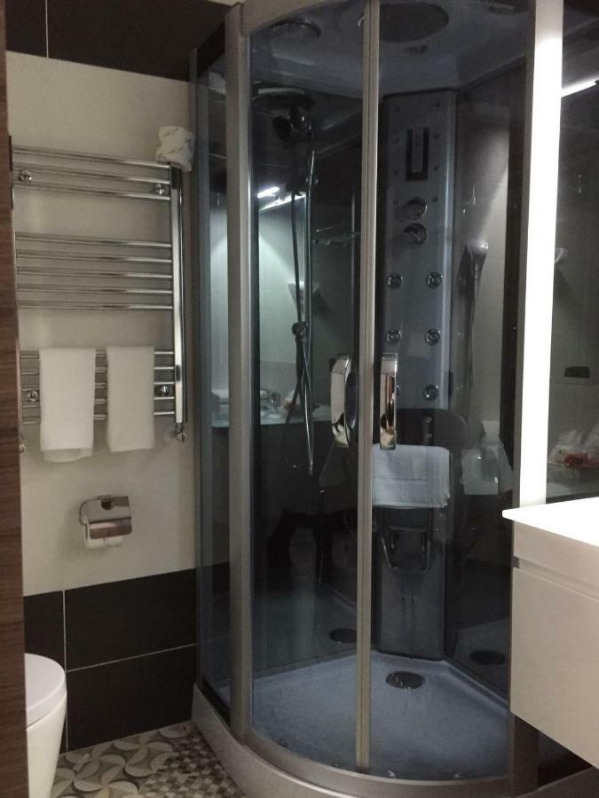 נאפולי Mb95 - Mezzocannone Luxurious Bed&Breakfast מראה חיצוני תמונה